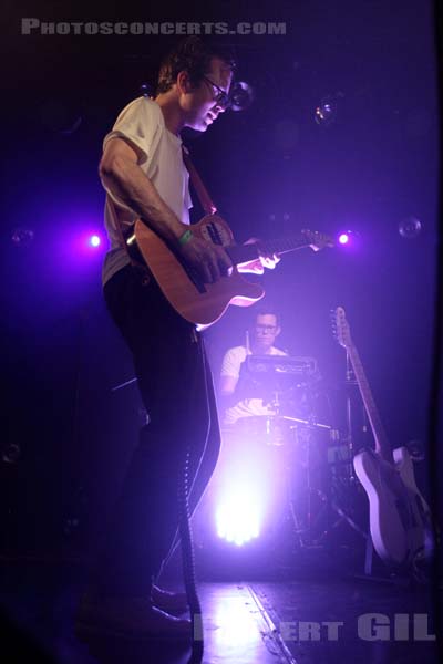 TOM VEK - 2014-06-12 - PARIS - La Fleche d'Or - 